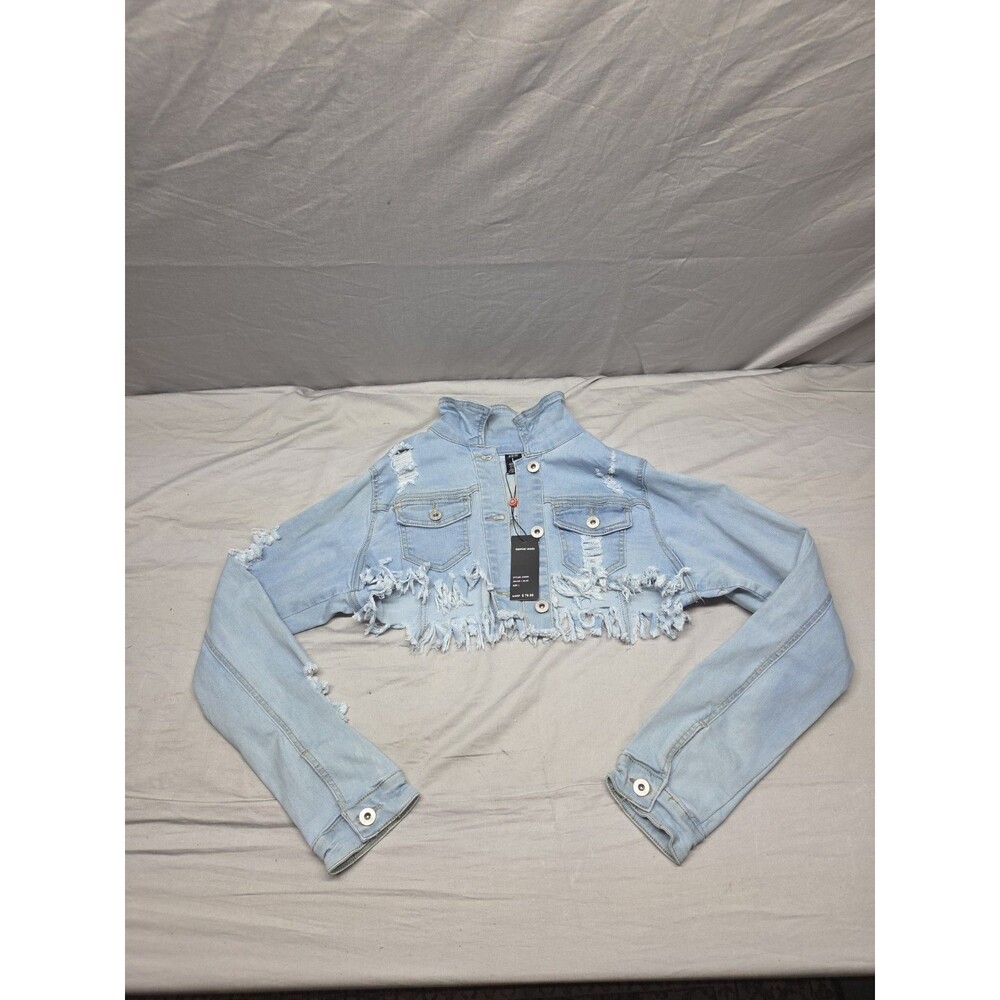 Red Fox Cropped Super Frayed Denim Jacket Size Large $44.50 MSRP NWT